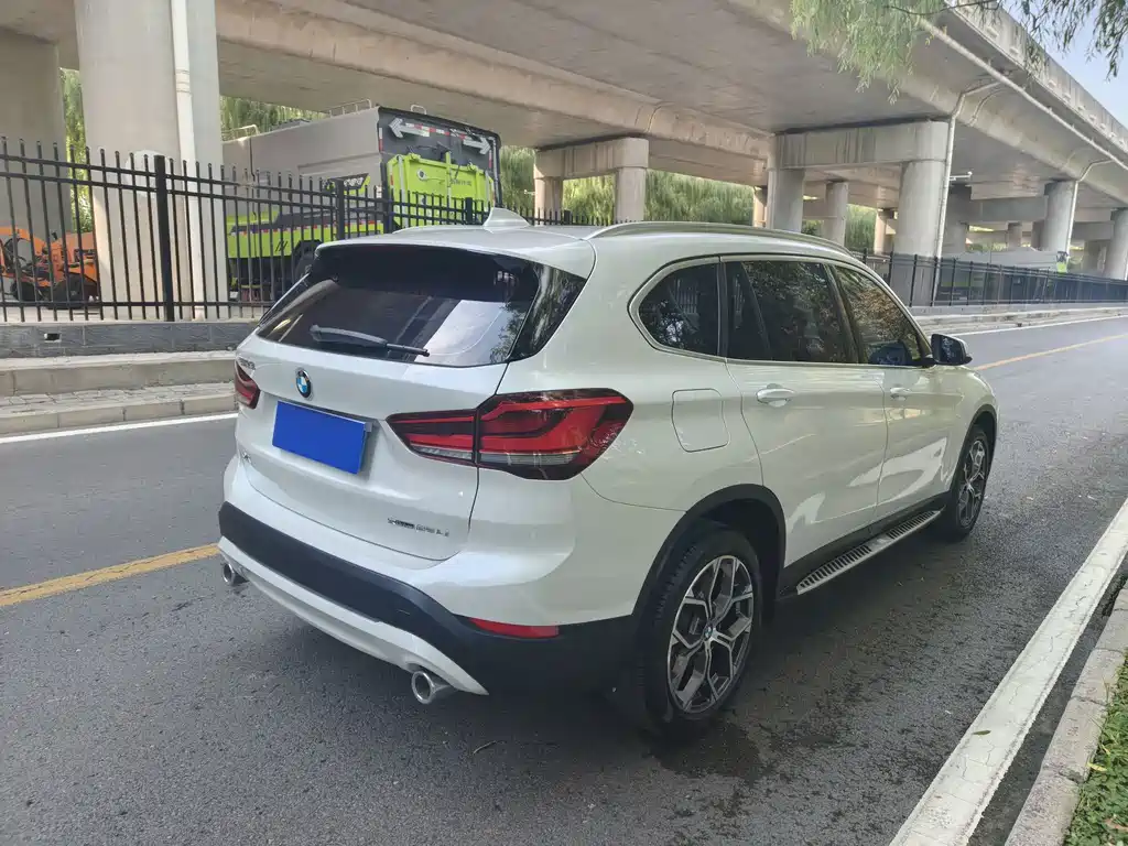 BMW X1 — миниатюра 4