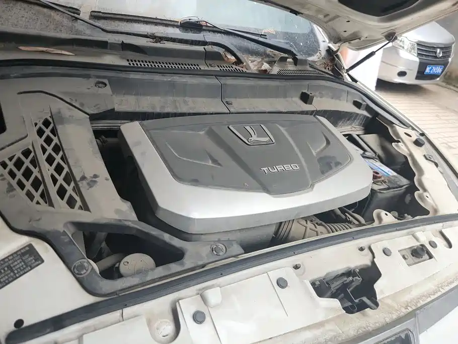 Luxgen Big 7 SUV — миниатюра 10