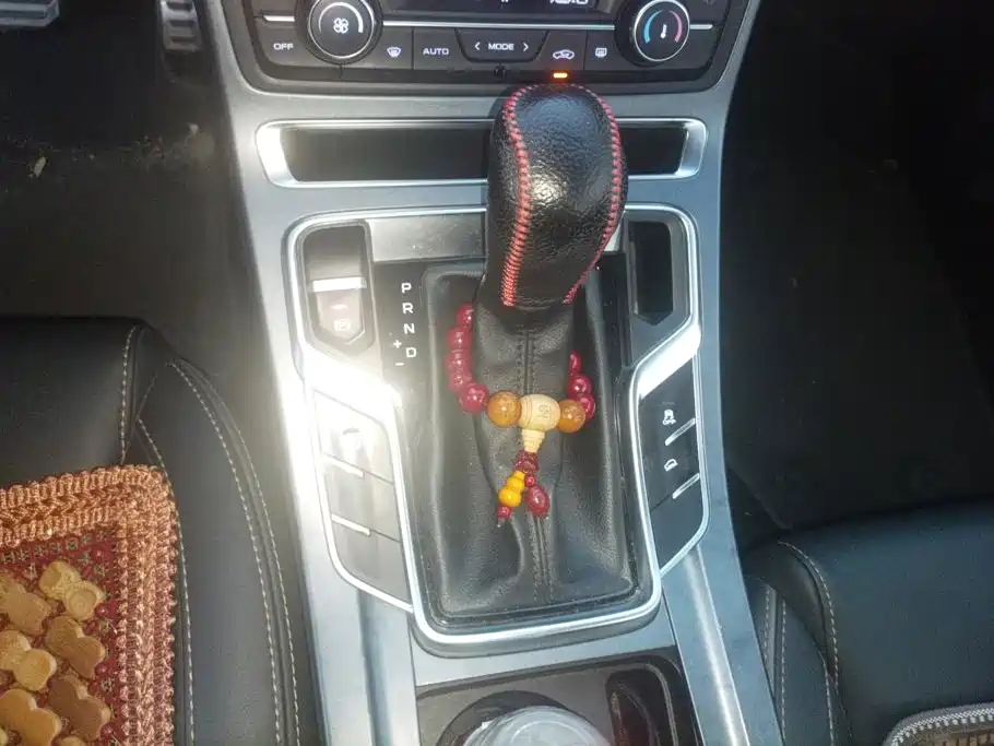 Geely Vision S1 — миниатюра 16