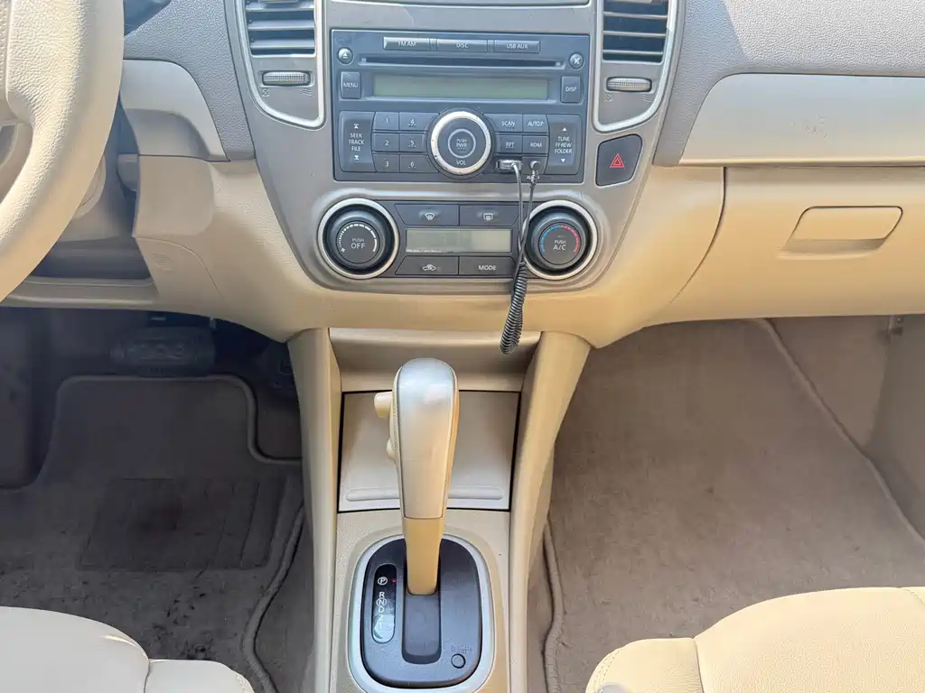 Nissan Sylphy — миниатюра 13