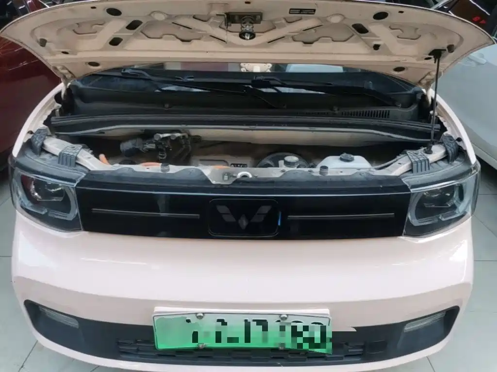 Wuling MINIEV — миниатюра 20