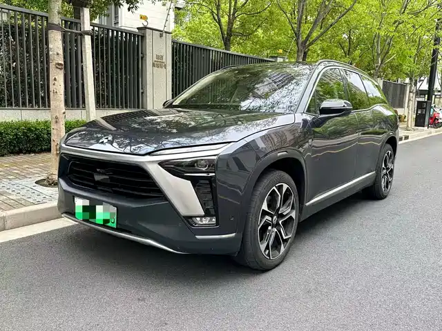 2021 Nio ES8