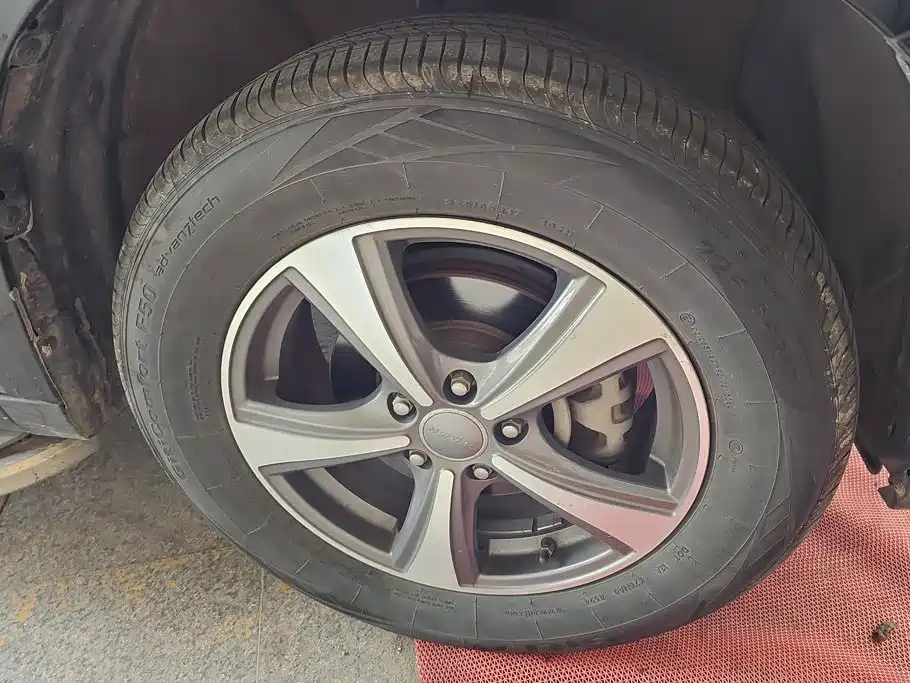Haval M6 — миниатюра 6