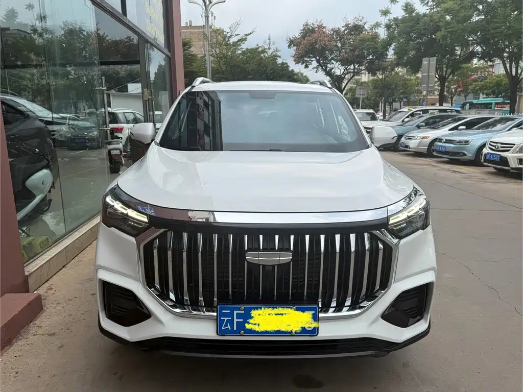 Geely Haoyue L — миниатюра 2