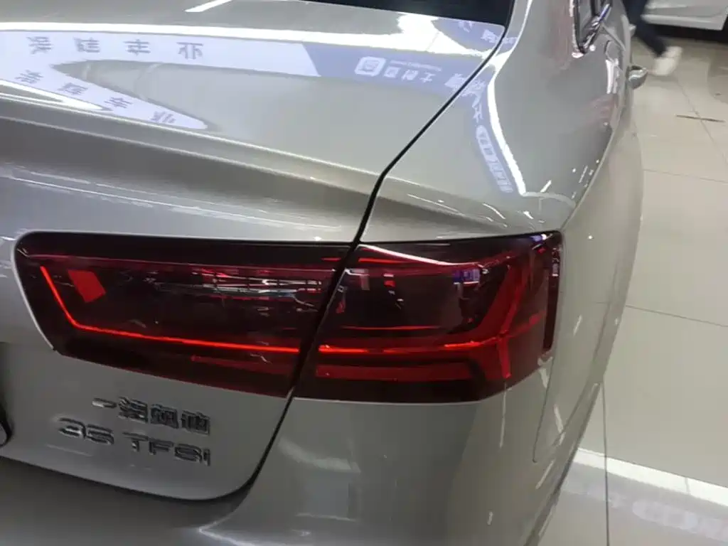 Audi A6L — миниатюра 8