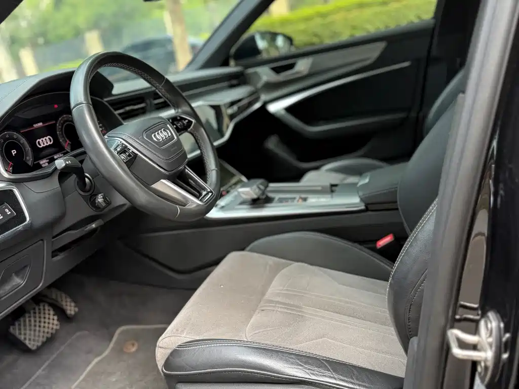 Audi A6L — миниатюра 4