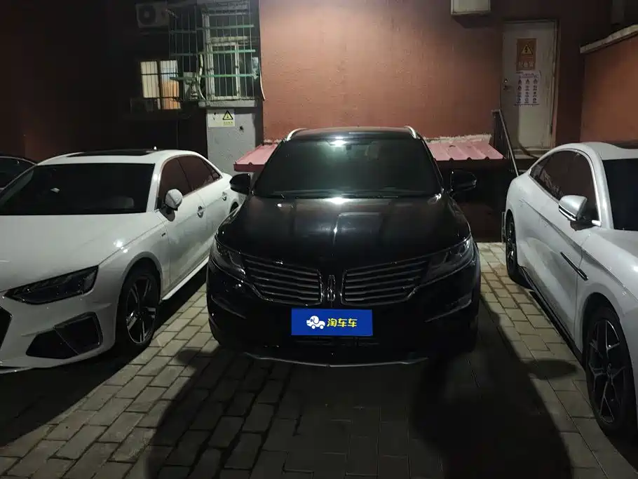 Lincoln MKC — миниатюра 2