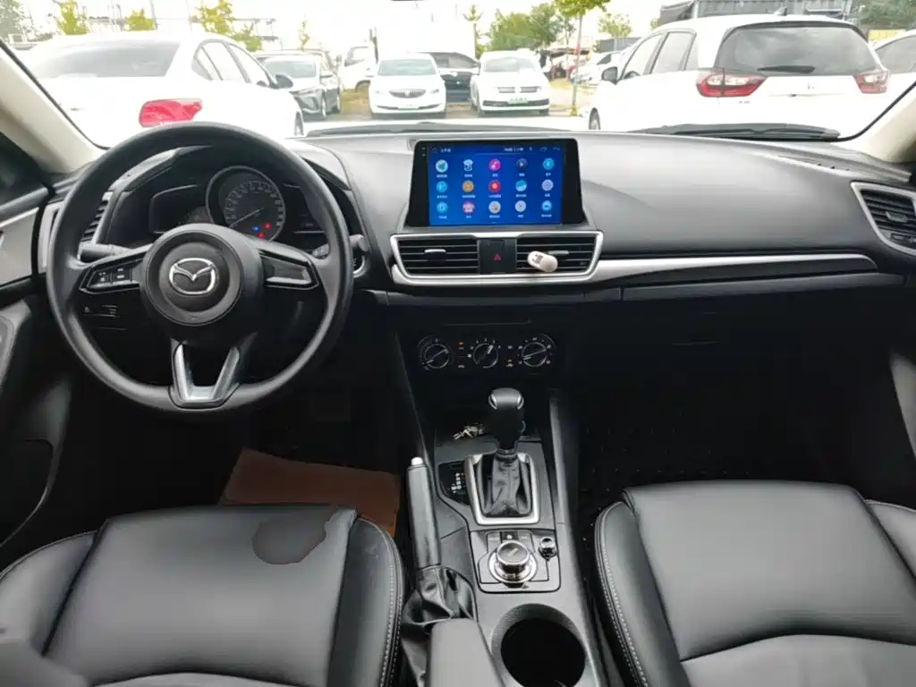 Mazda 3 Axela — миниатюра 10