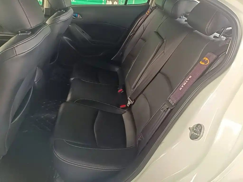 Mazda 3 Axela — миниатюра 17