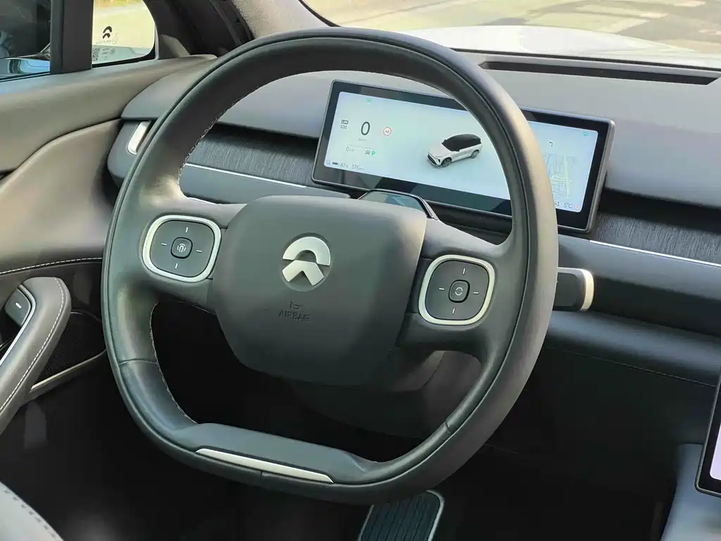 NIO ES8 — миниатюра 3