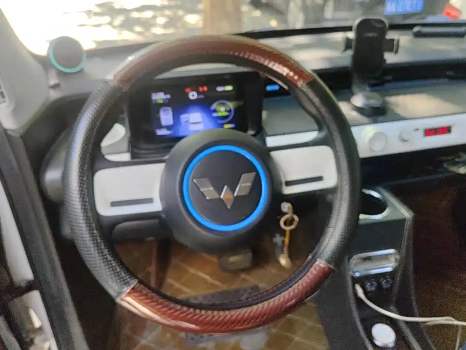 Wuling MINIEV — миниатюра 15