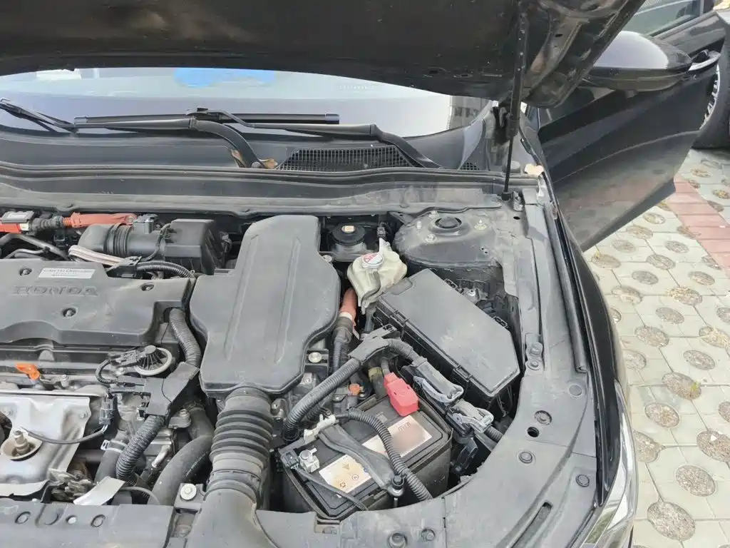 Honda Accord — миниатюра 22