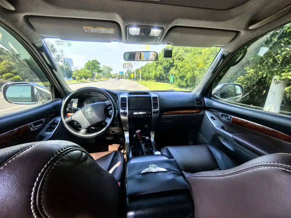 Toyota Prado — миниатюра 7