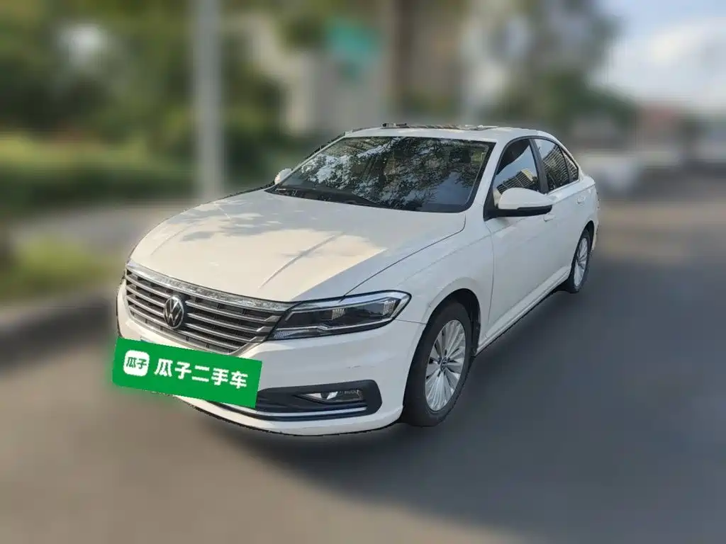 Volkswagen Lavida — миниатюра 2