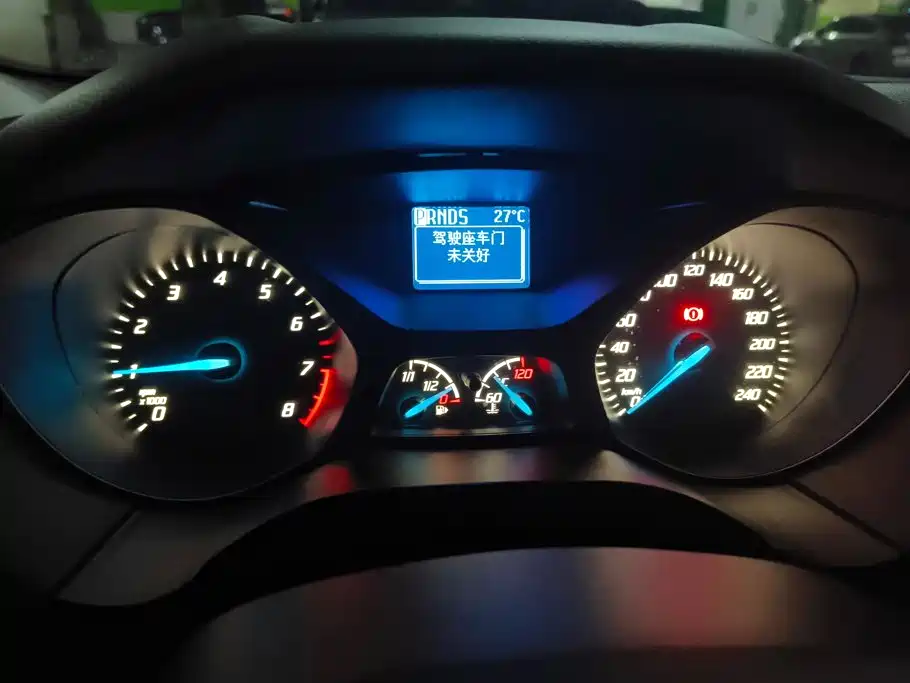Ford Focus — миниатюра 14