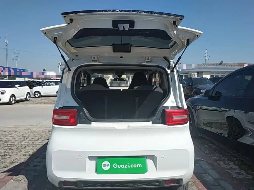 Wuling MINIEV — миниатюра 19