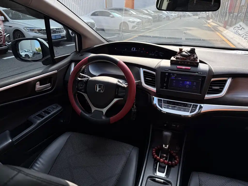 Honda Jade — миниатюра 18