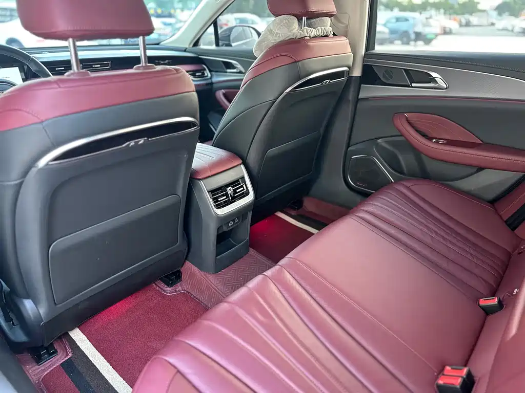 Hongqi Hongqi H5 — миниатюра 9