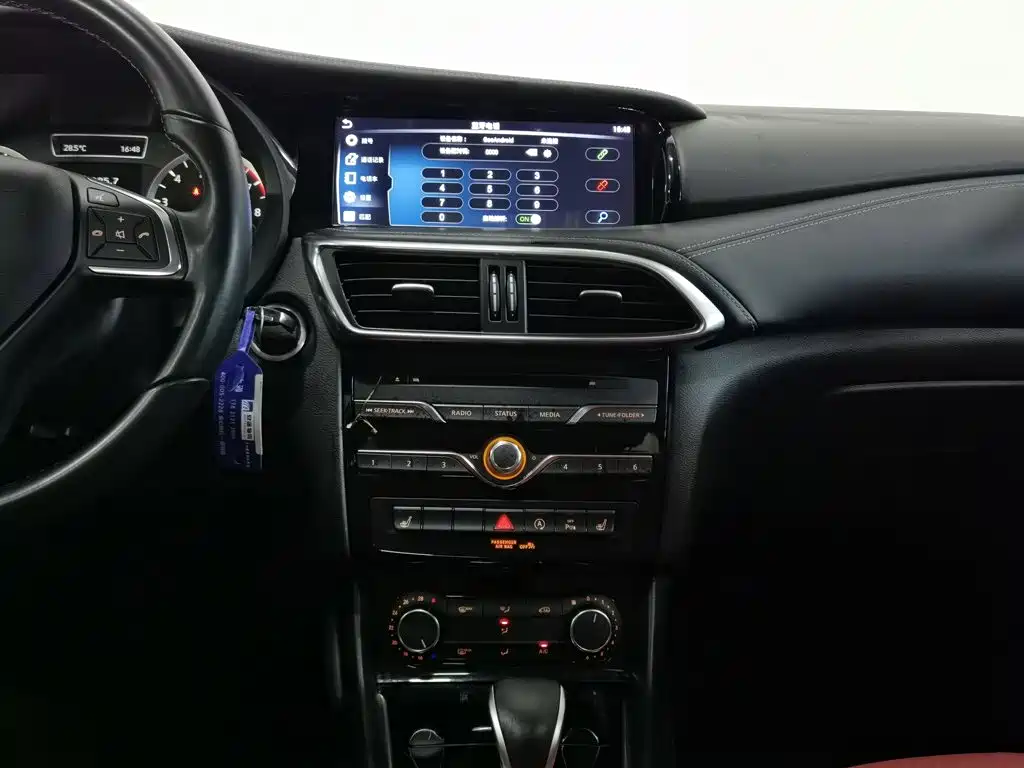 Infiniti QX30 — миниатюра 12