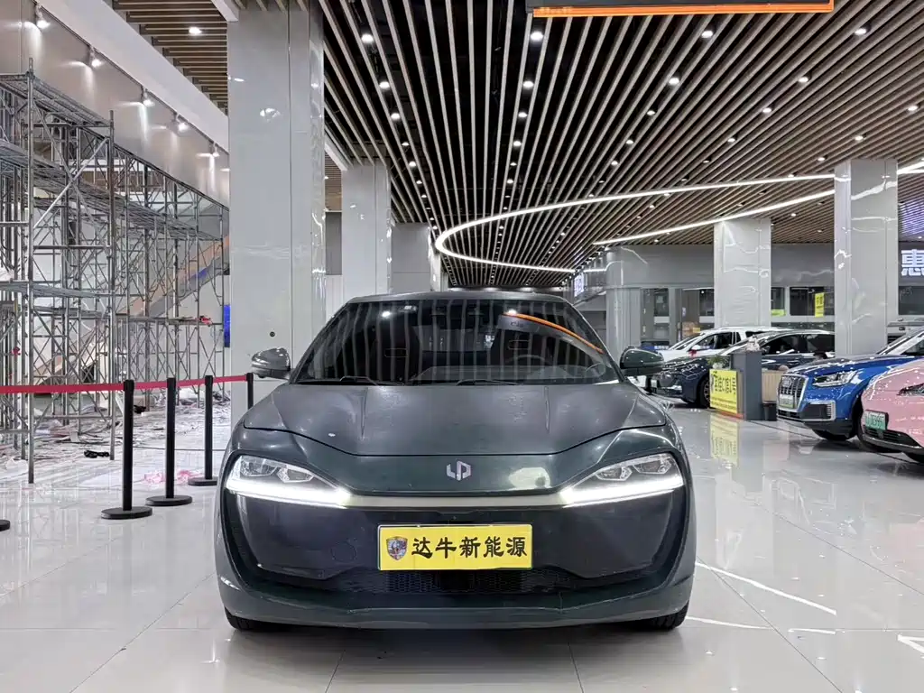 Leapmotor Leapmotor S01 — миниатюра 2