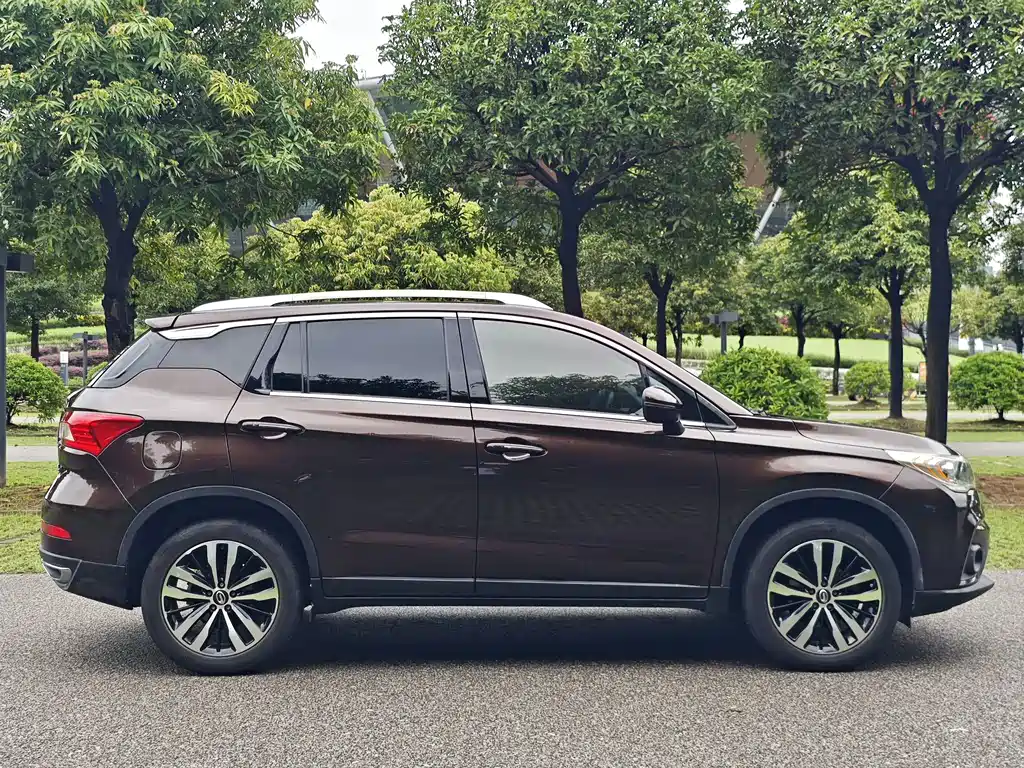 GAC GS4 2016 235T G-DCT Luxury