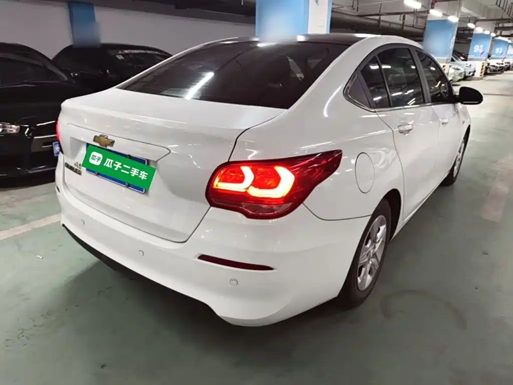 Chevrolet Cavalier — миниатюра 7