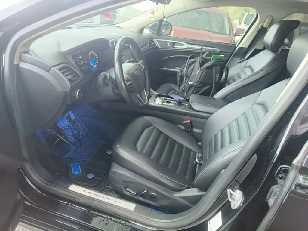 Ford Mondeo — миниатюра 15