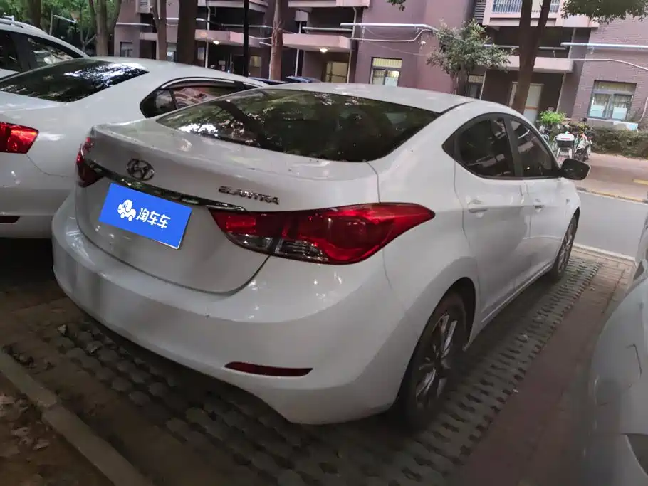 Hyundai Elantra Langdong — миниатюра 3