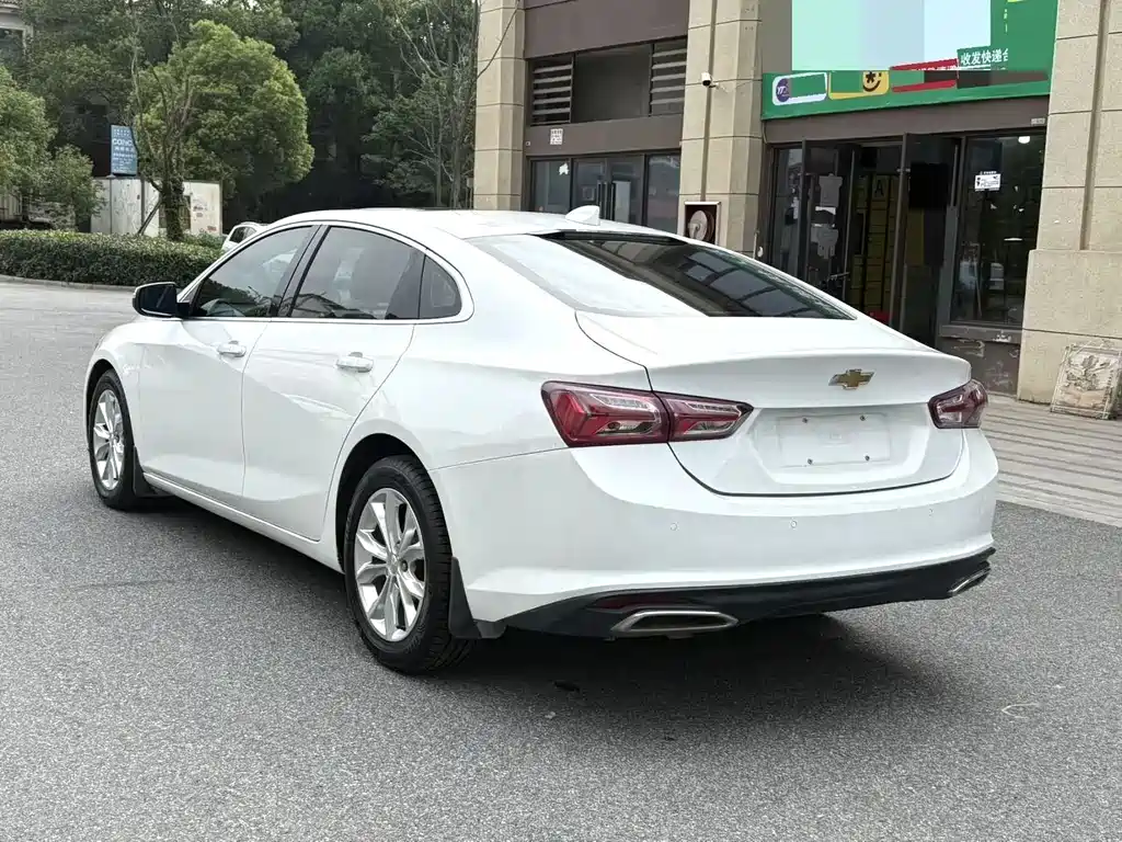 Chevrolet Malibu XL — миниатюра 9