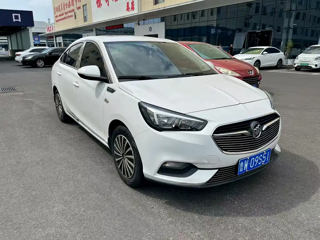 Buick Excelle — миниатюра 3