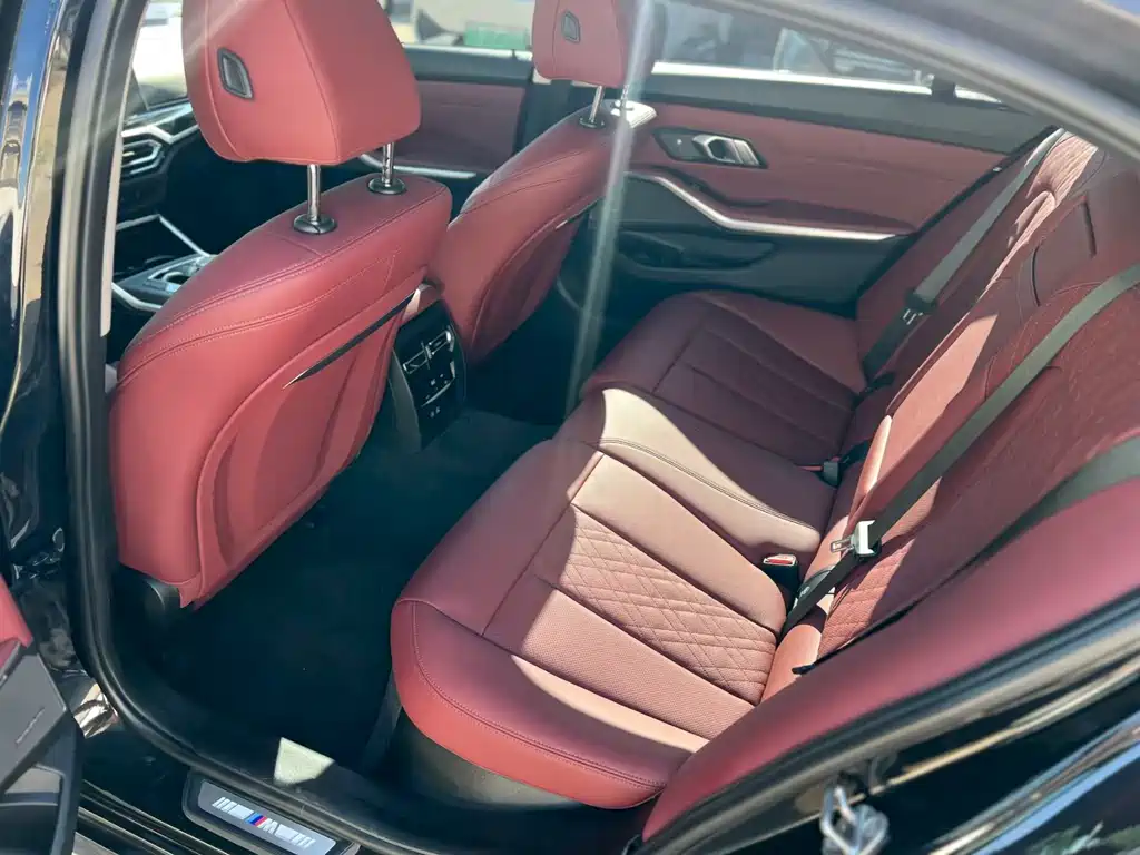 BMW 3 Series — миниатюра 4
