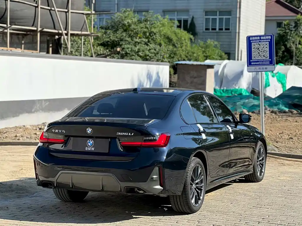 BMW 3 Series — миниатюра 6