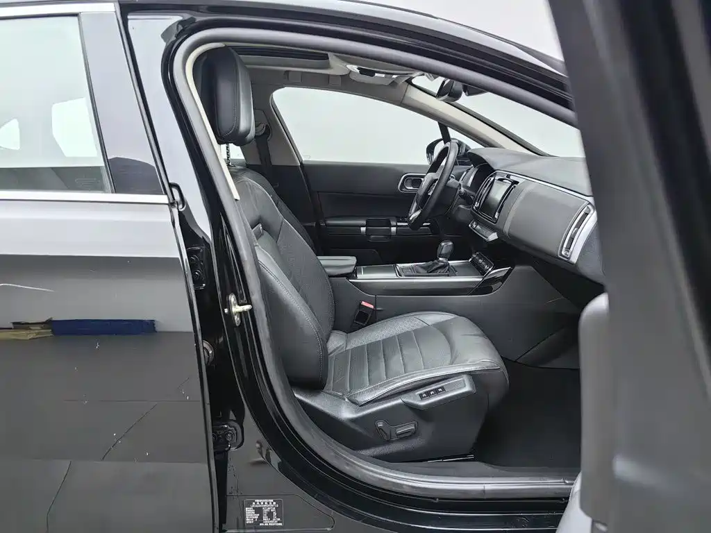 Citroen C6 — миниатюра 23