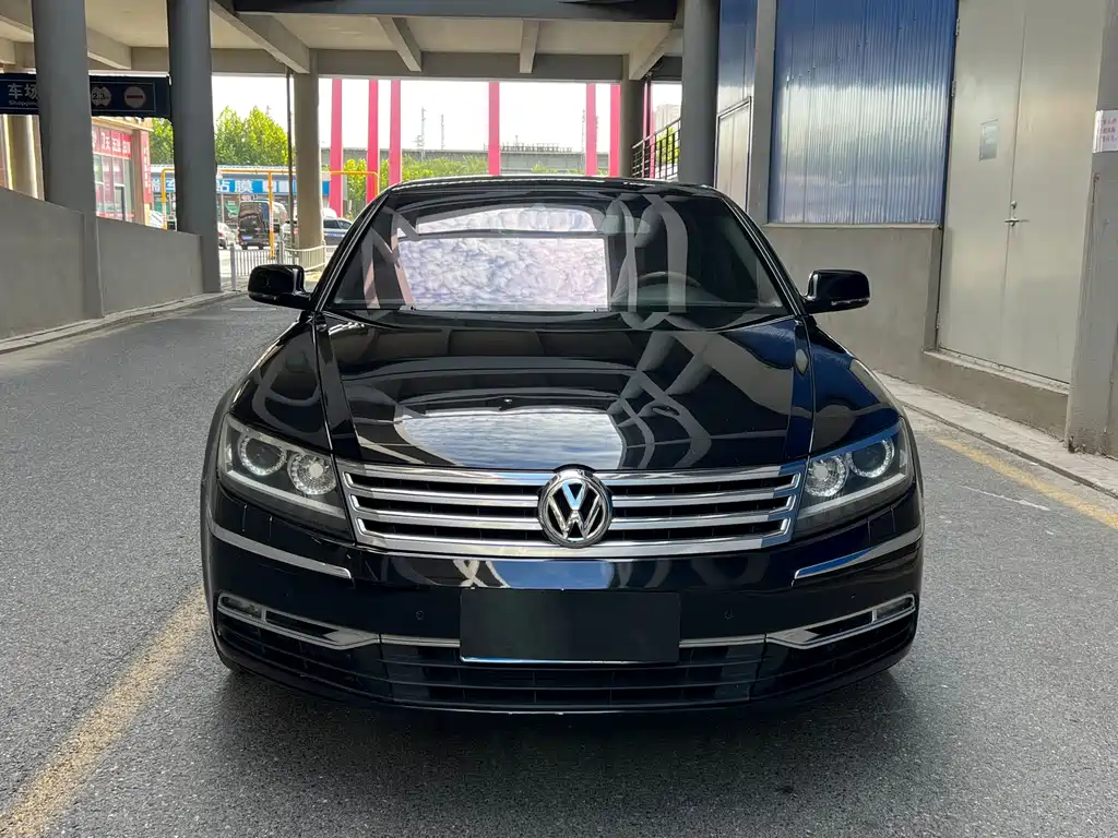 Volkswagen Phaeton — миниатюра 2