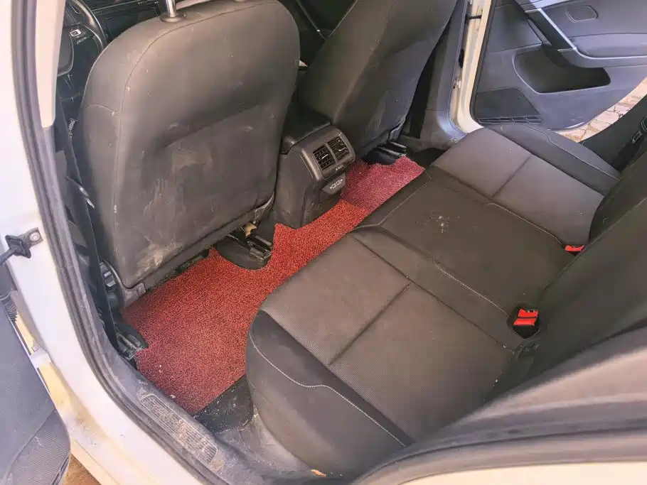 Volkswagen Golf — миниатюра 11