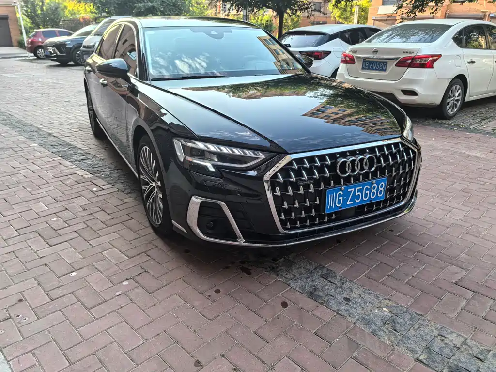 Audi A8 — миниатюра 3