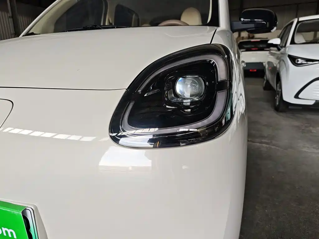 Wuling MINIEV — миниатюра 24