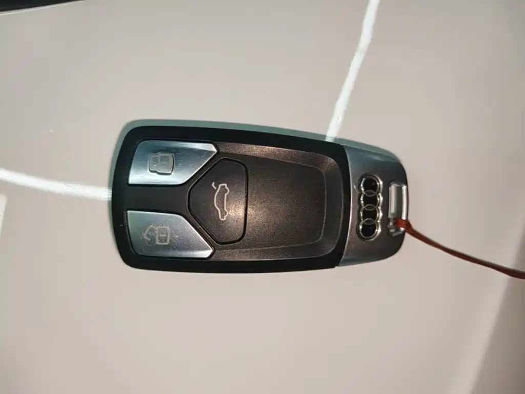 Audi A4L — миниатюра 9