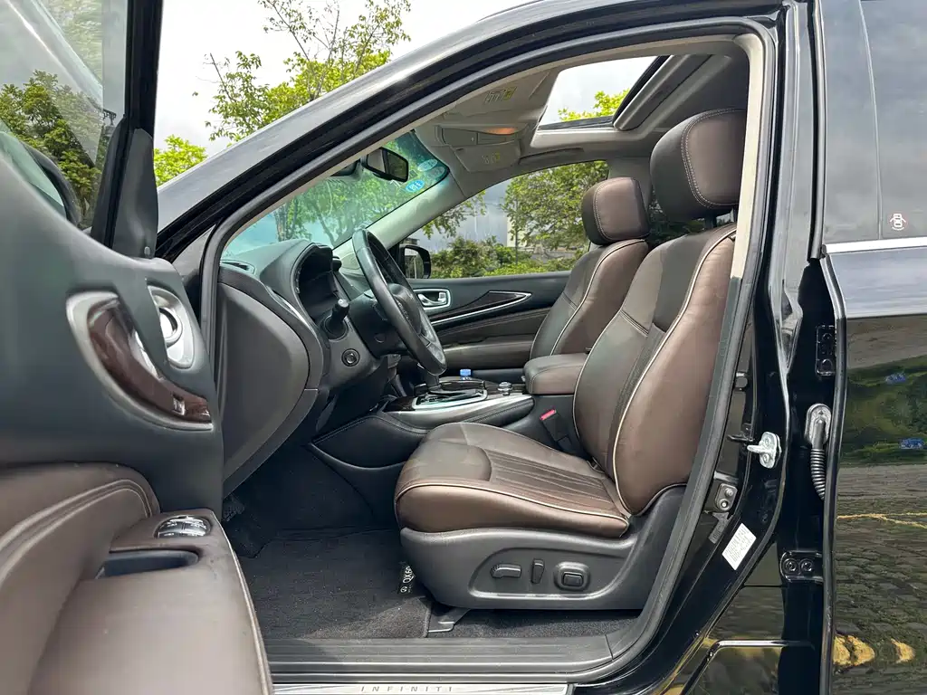 Infiniti QX60 2016 2.5 S/C Hybrid V