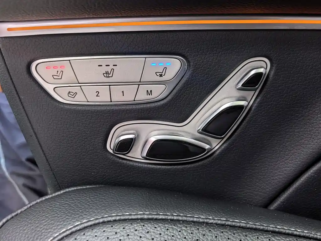 Mercedes-Benz V-Class — миниатюра 25