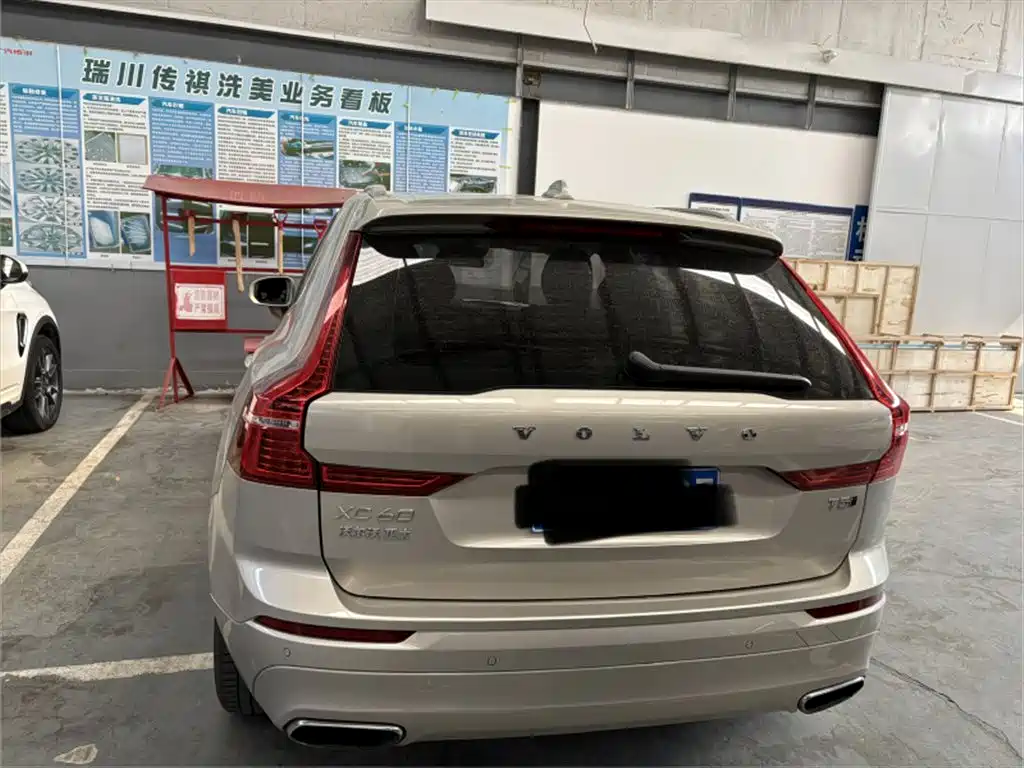Volvo XC60 — миниатюра 8