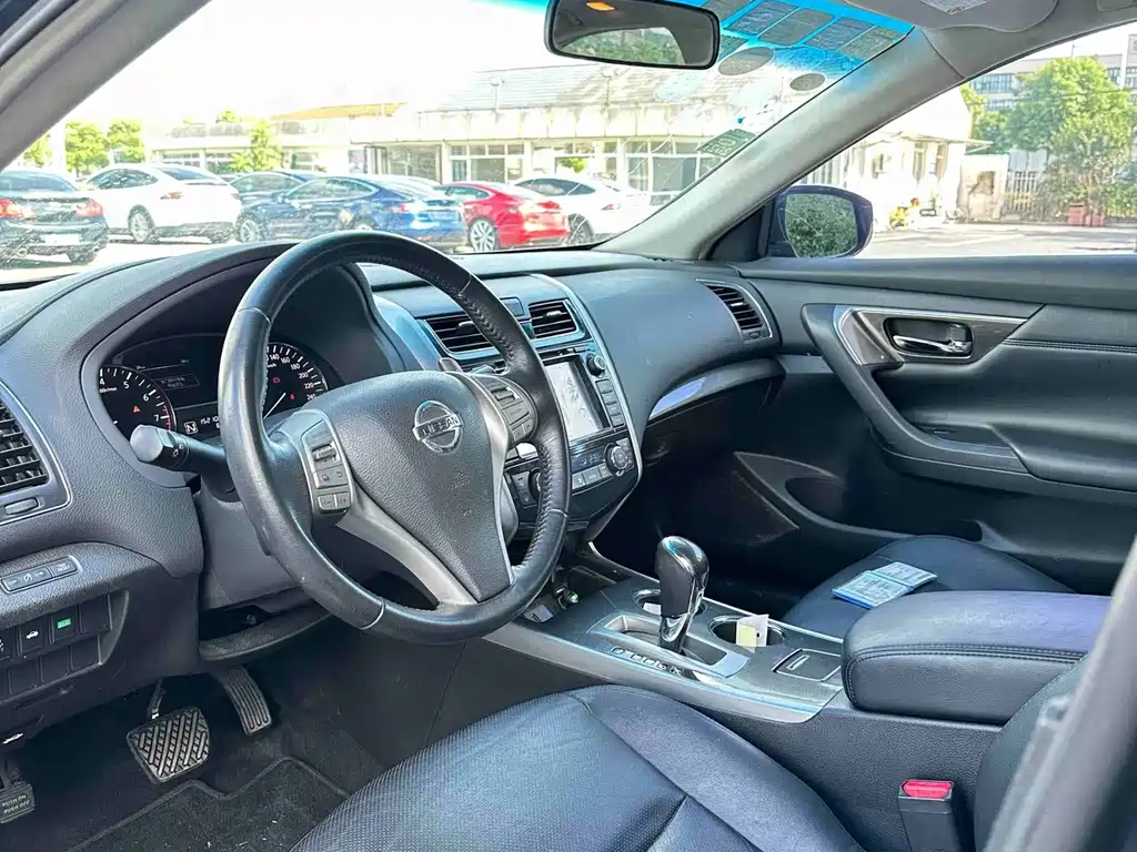 Nissan Teana — миниатюра 7