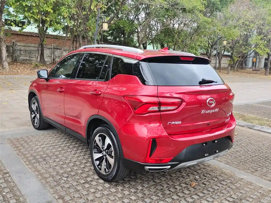 GAC TRUMPCHI GS4