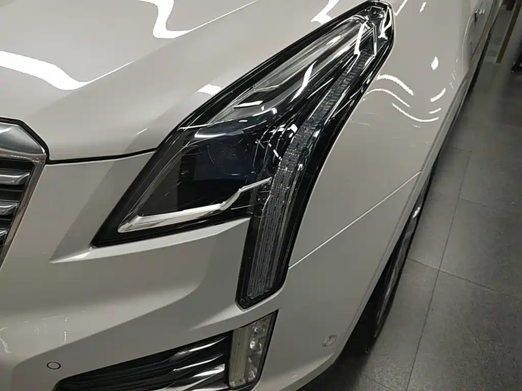 Cadillac XT5 — миниатюра 24
