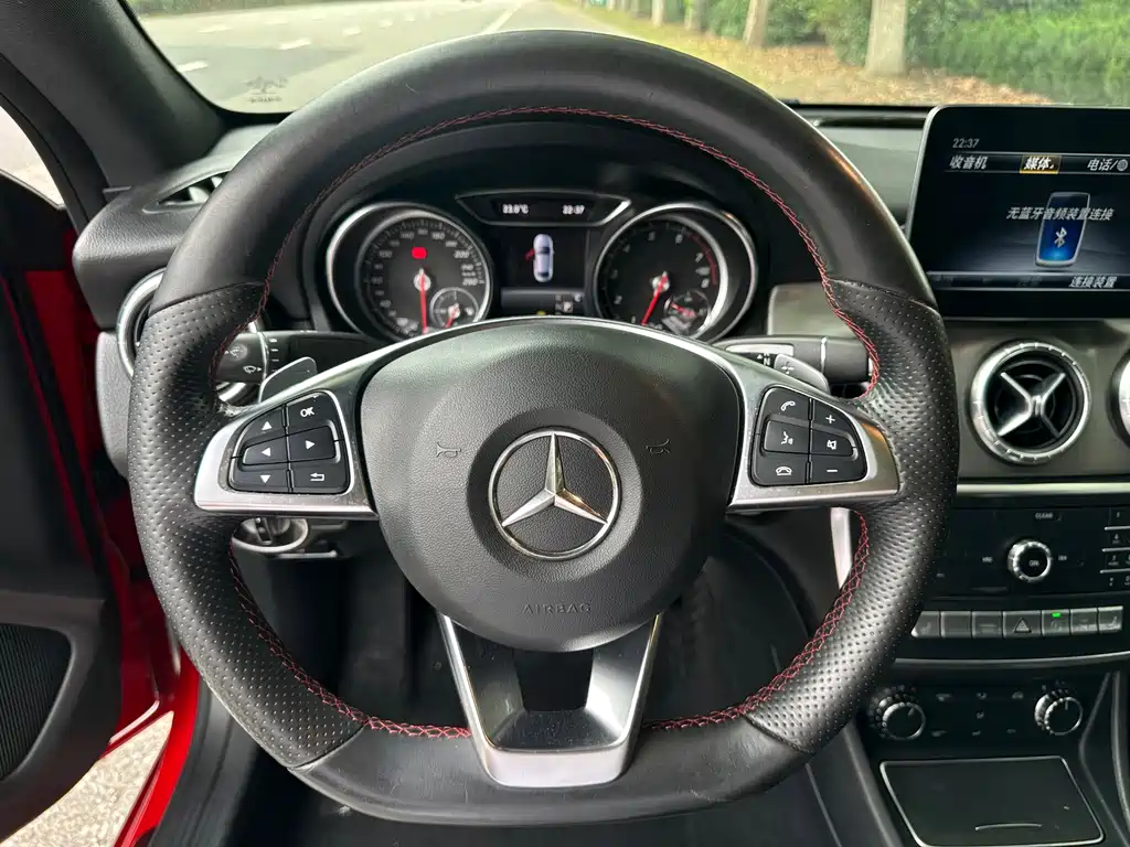 Mercedes-Benz CLA (Import) — миниатюра 7