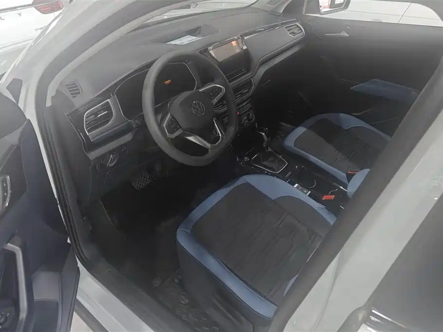 Volkswagen Tharu 2025 1.5L