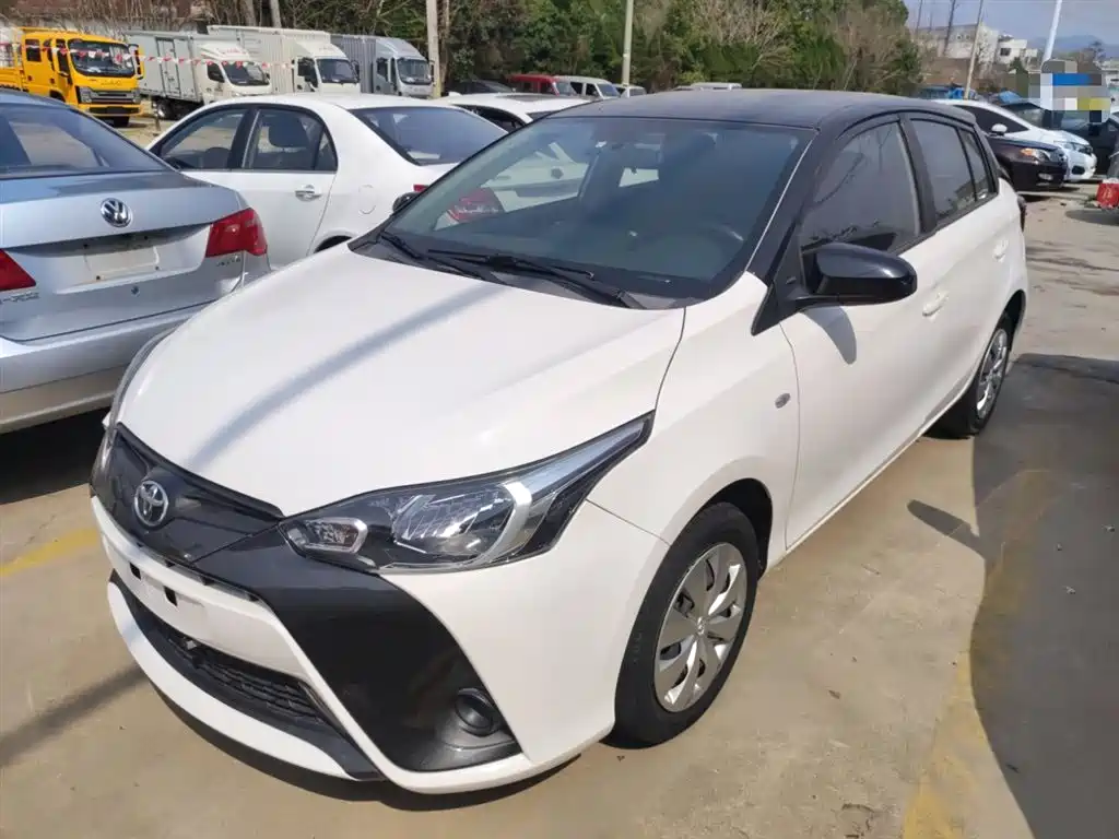 Toyota Yaris L 2019