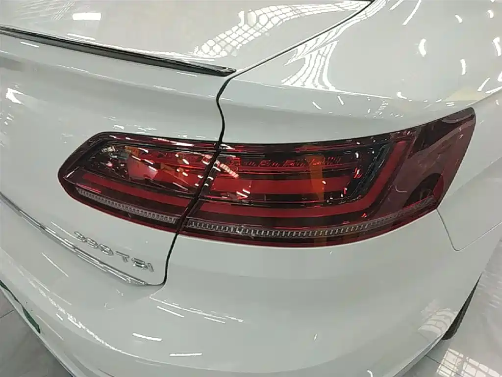 Volkswagen FAW - Passat CC CC 2024 330TSI