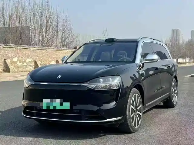 AITO ASK THE WORLD M9 2025