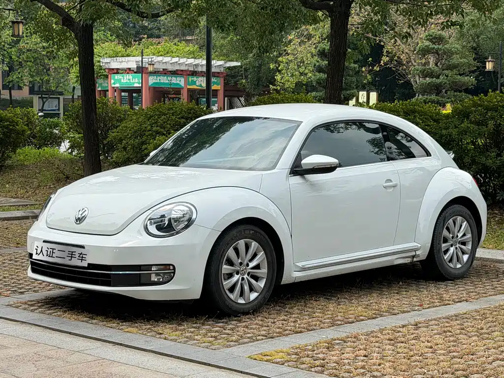 Купить Volkswagen Beetle